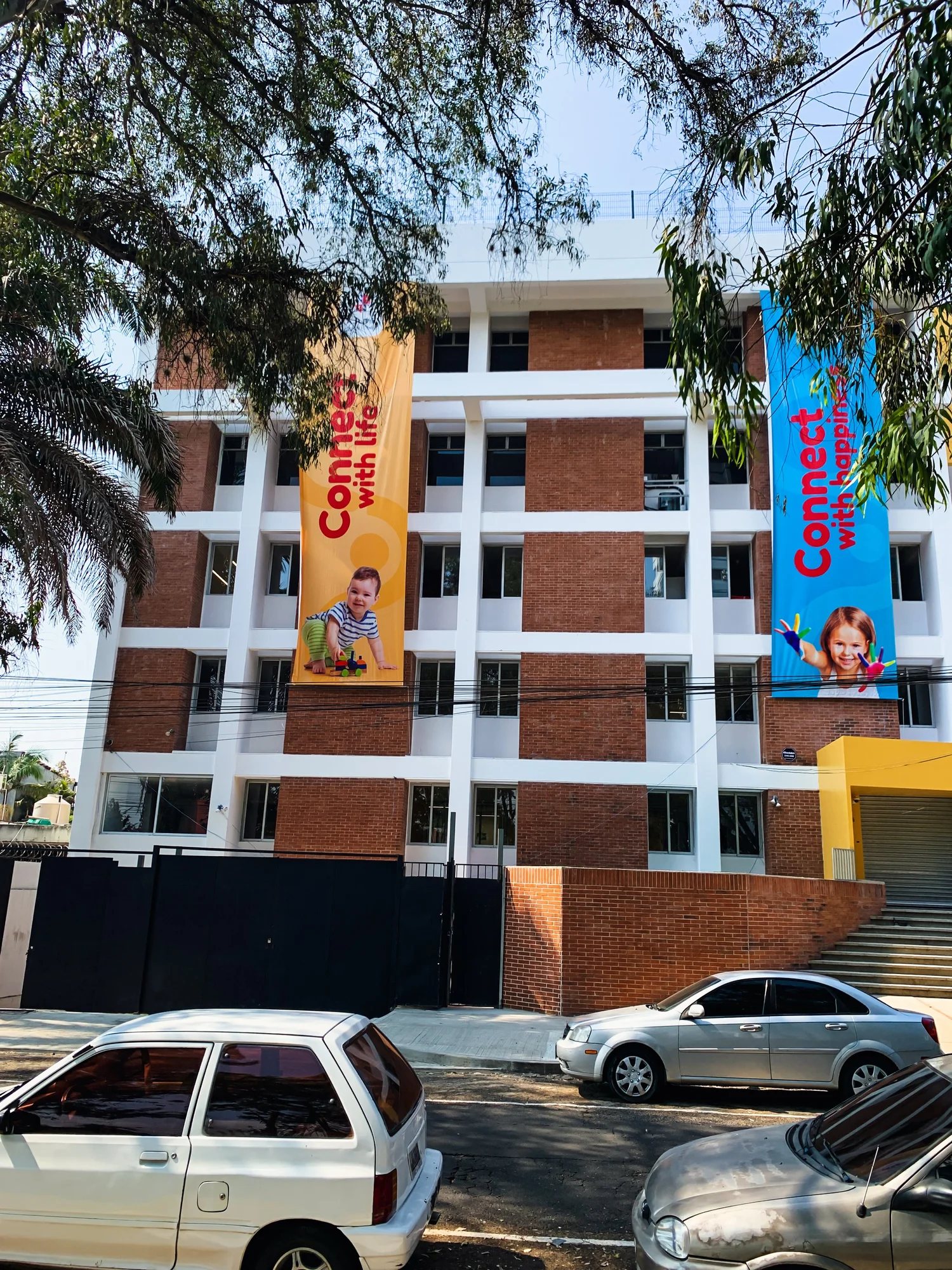 Colegio la Villa — CERTESA